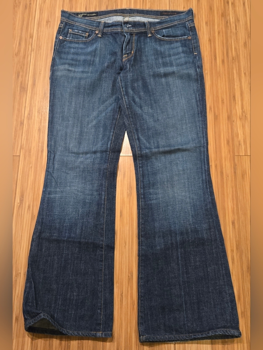 Citizens Of Humanity Women's Dark Blue Flare Jeans